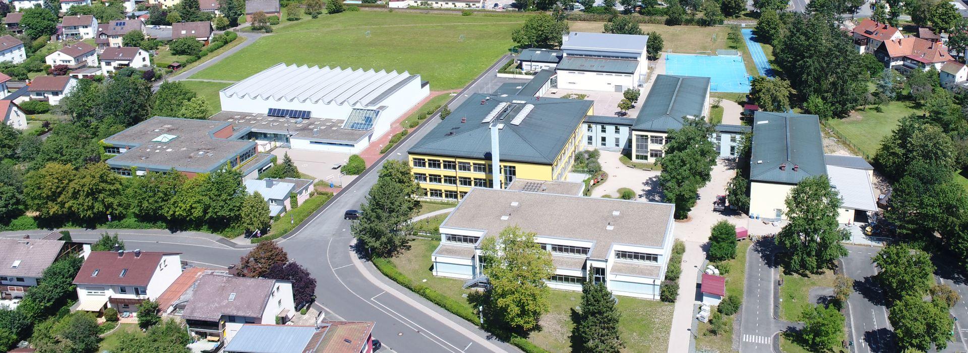 Luftbild Schulen Weidenberg